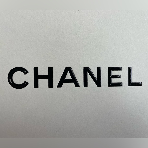 Chanel gift box - Picture 11 of 11